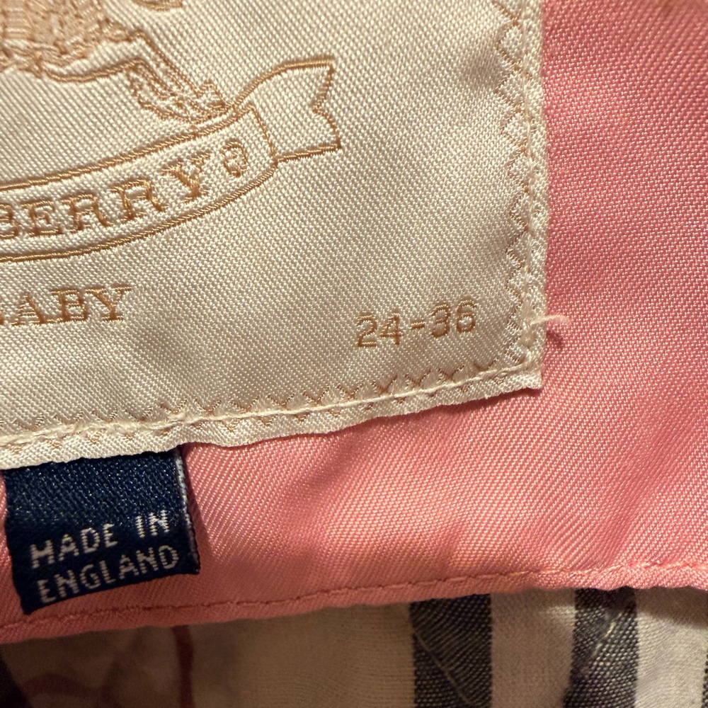 Official Burberry Pink Quilted Jacket - Size 24-36M - Picture 4 of 6